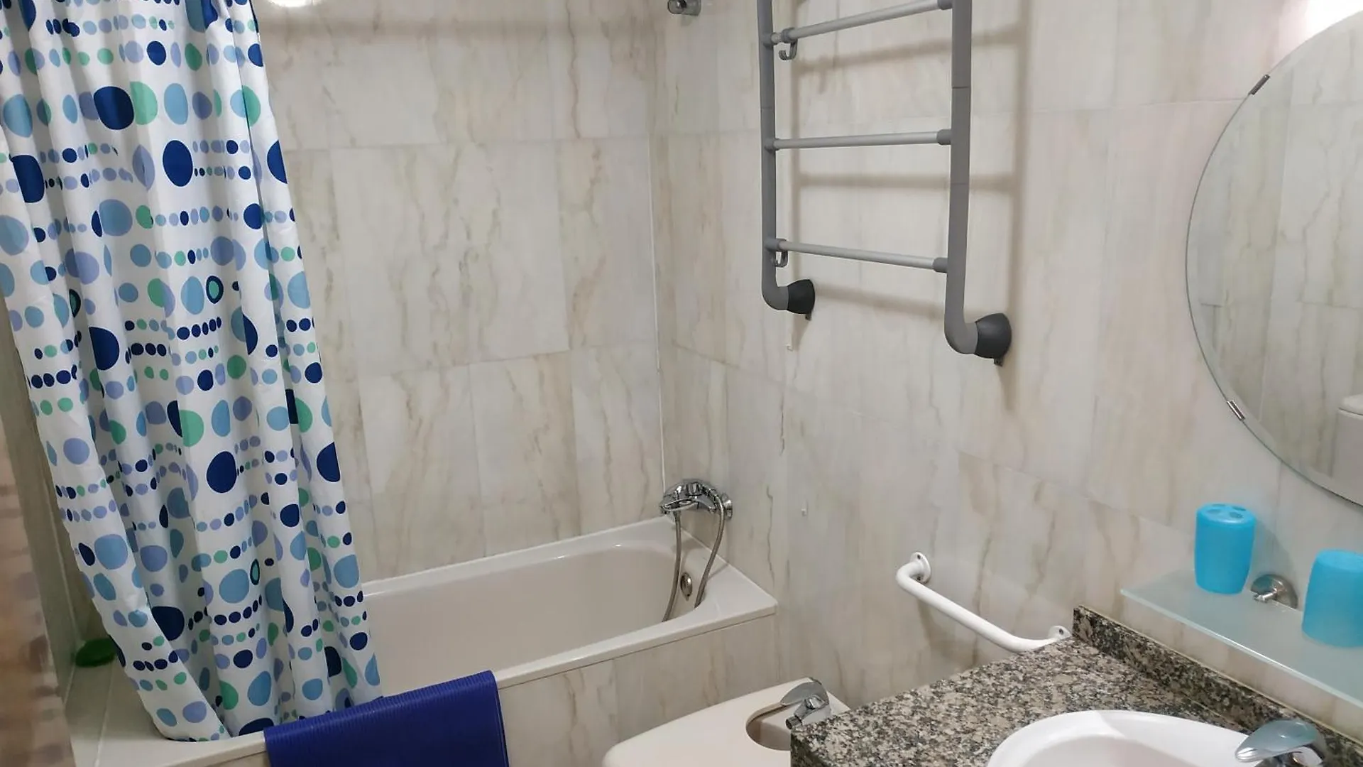 Apartament Mar Con Parking A 100M Playa Fenals Lloret de Mar Lägenhet